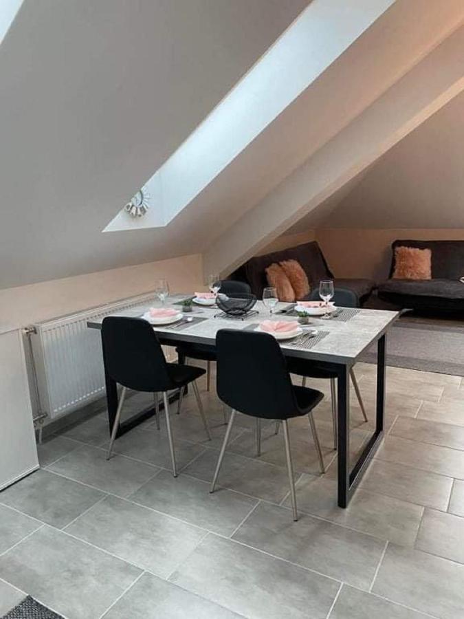 Greta Lux Apartman Hajduszoboszlo Exterior foto